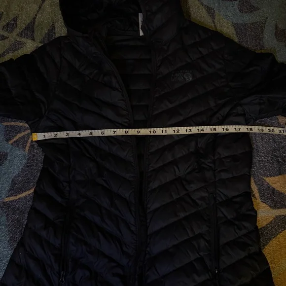 NO ZIP Mountain Hardware S Women’s Black Down Winter Puffer Jacket - Picture 6 of 10